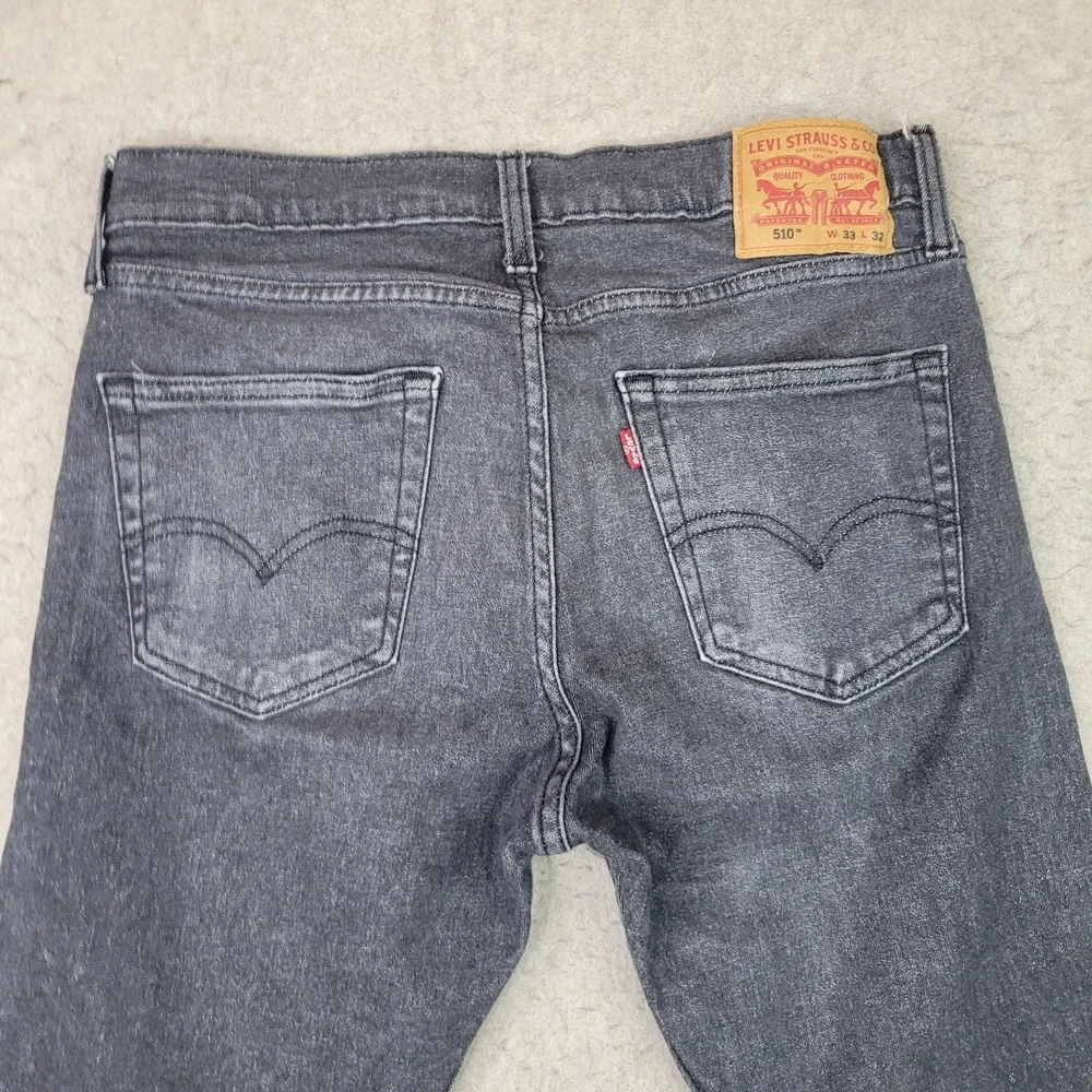 Levi's 510 SKINNY Jeans Men's 33X32 Black Faded‎ Stretch Denim Low in Waist